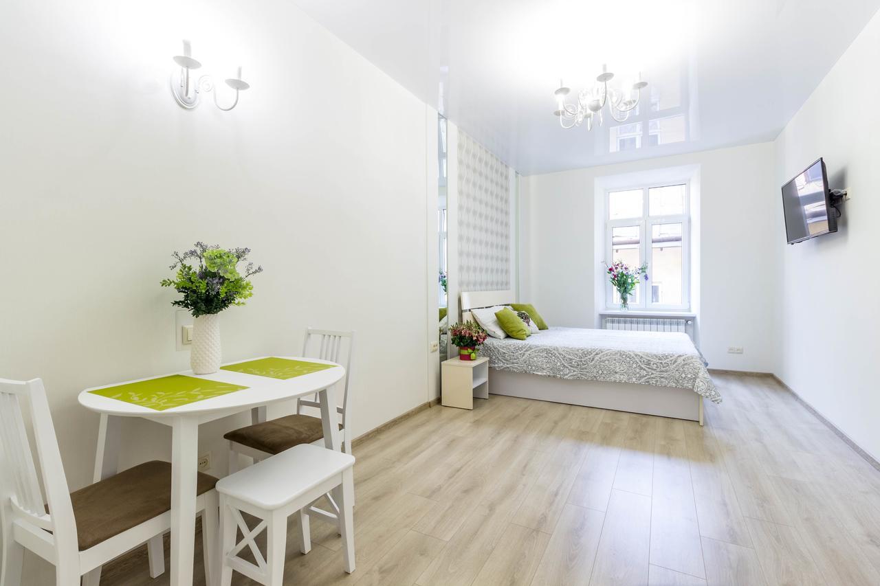 Style Apartments In Old Lviv Exterior photo