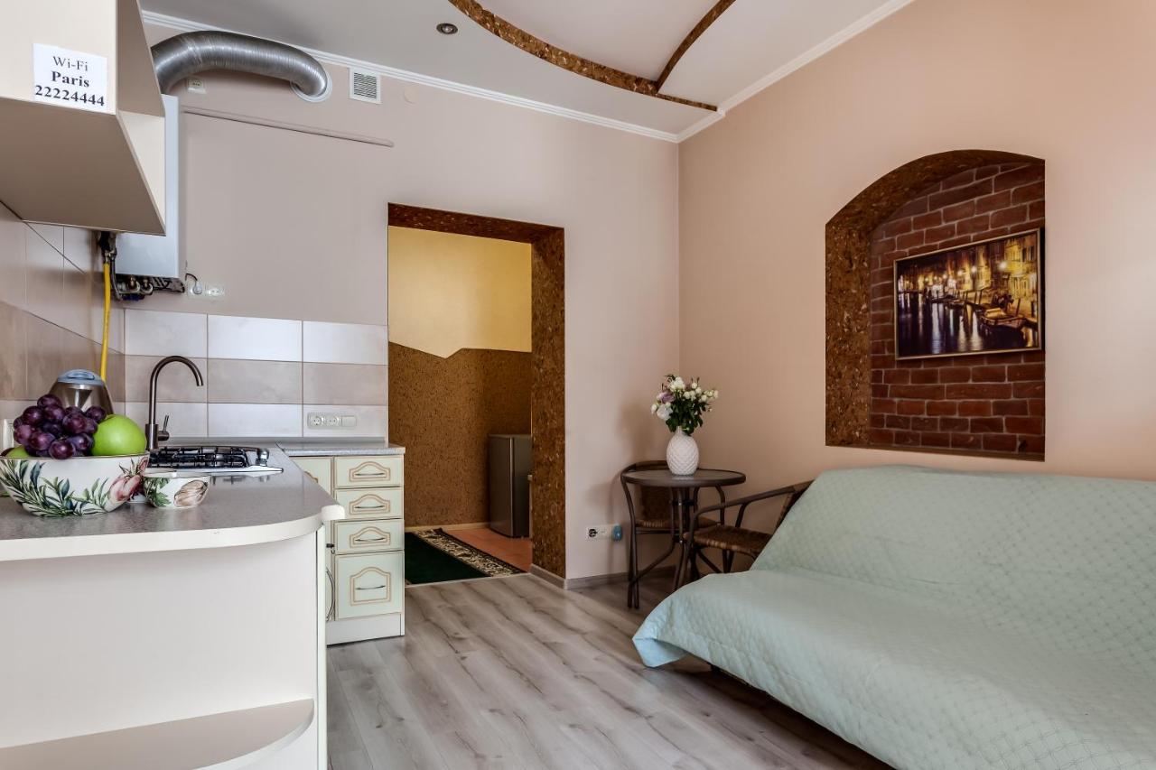 Style Apartments In Old Lviv Exterior photo